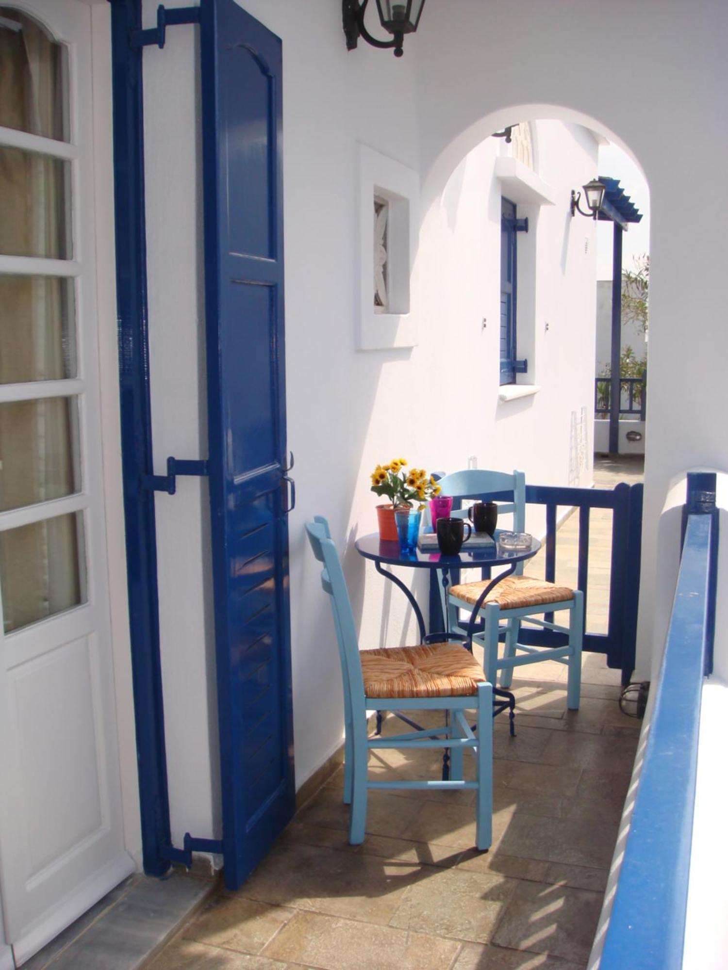 Boussetil Rooms Capanmat Tinos Ngoại thất bức ảnh