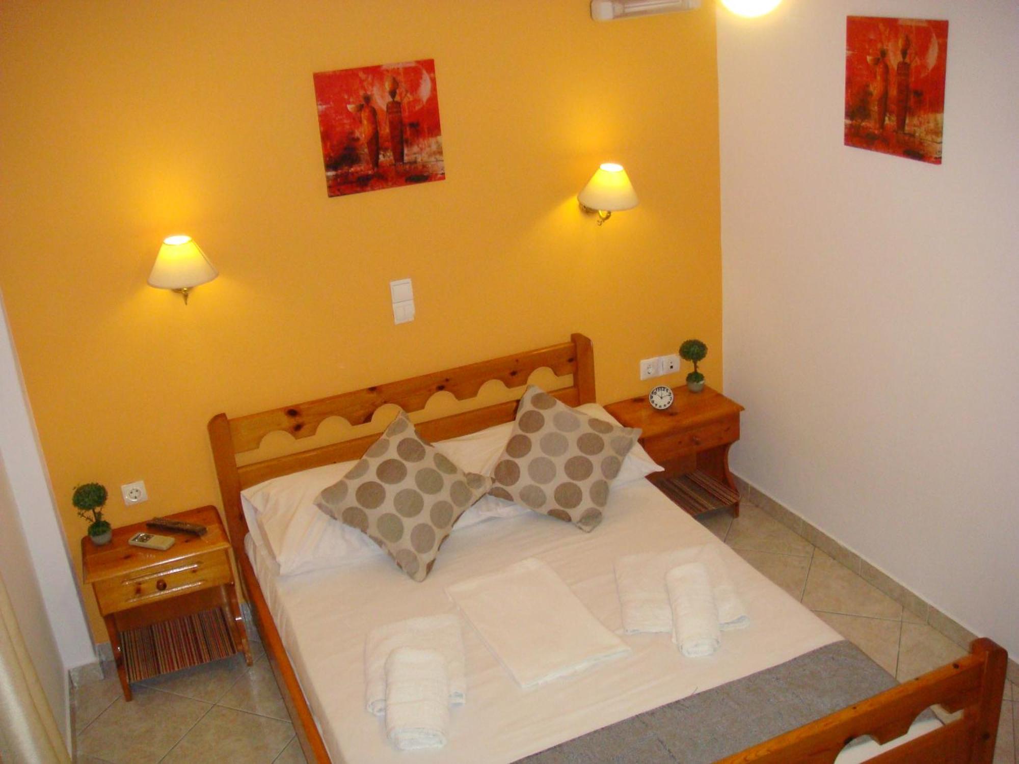 Boussetil Rooms Capanmat Tinos Ngoại thất bức ảnh