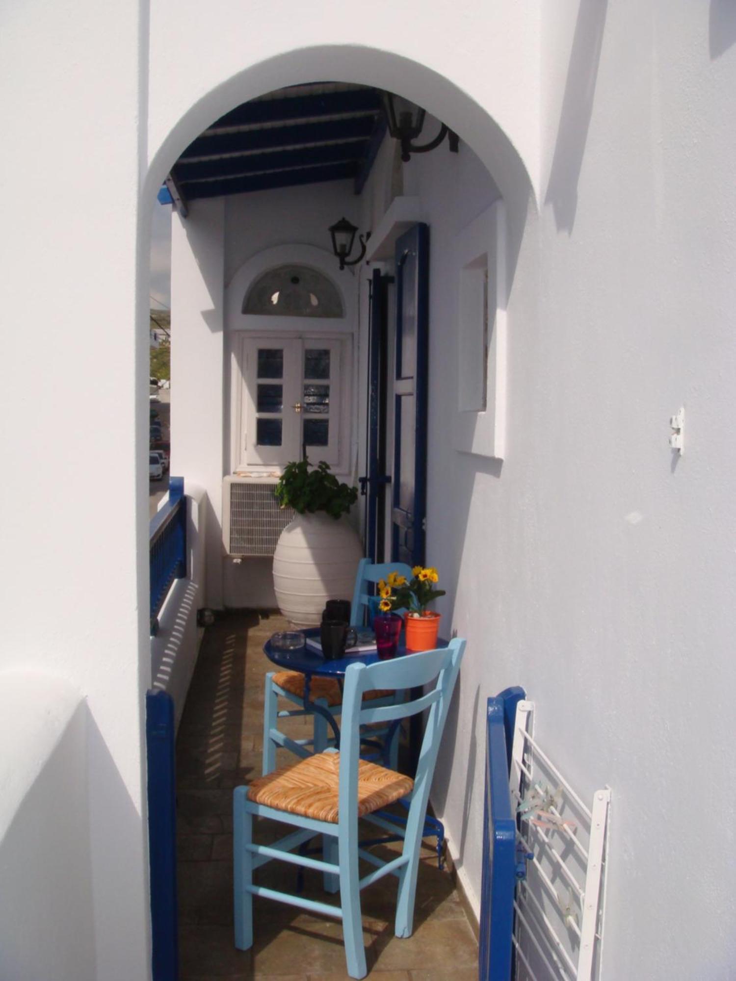 Boussetil Rooms Capanmat Tinos Ngoại thất bức ảnh