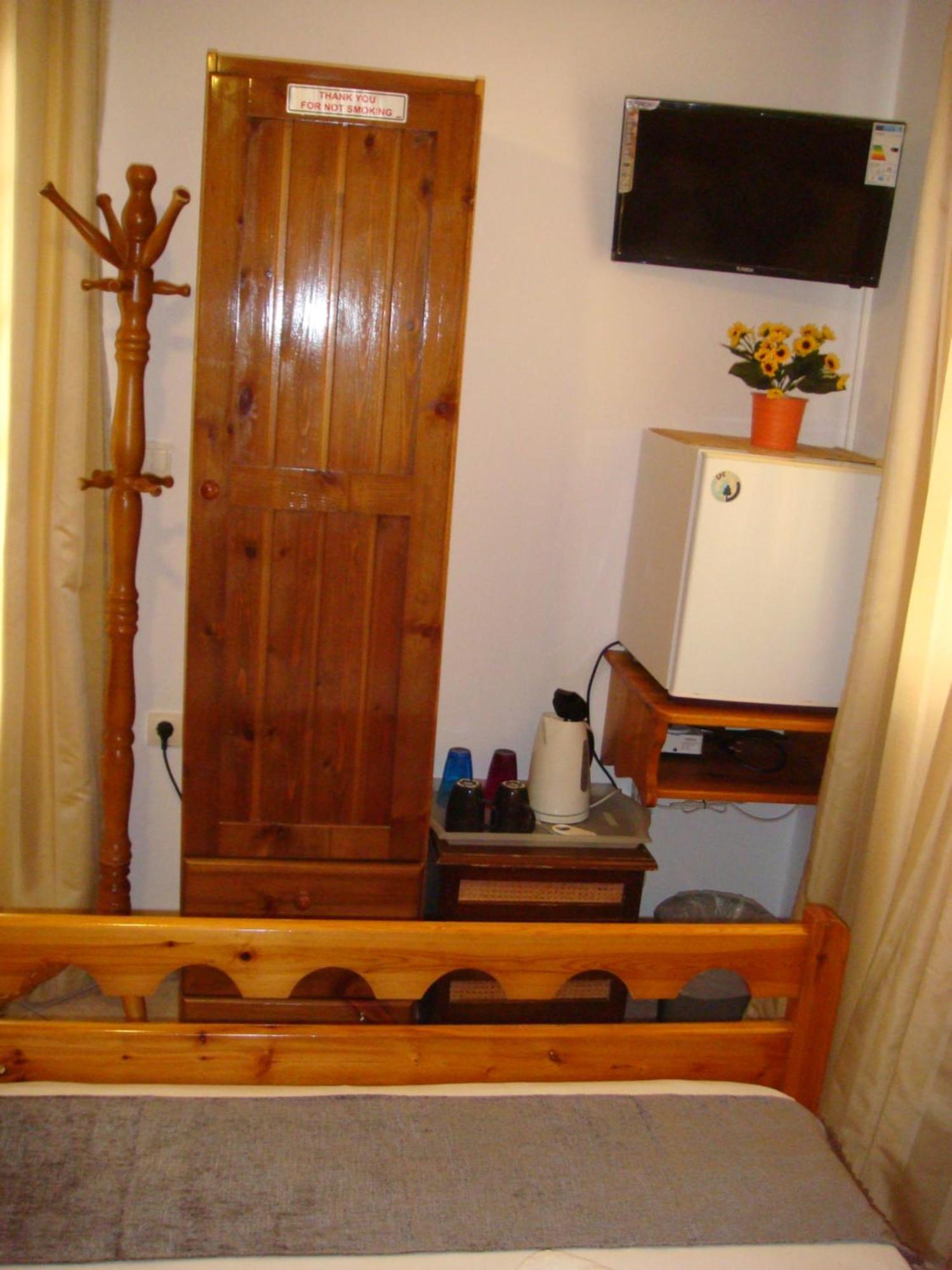 Boussetil Rooms Capanmat Tinos Ngoại thất bức ảnh