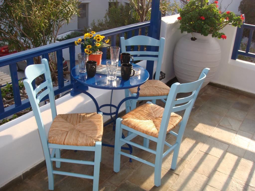 Boussetil Rooms Capanmat Tinos Ngoại thất bức ảnh