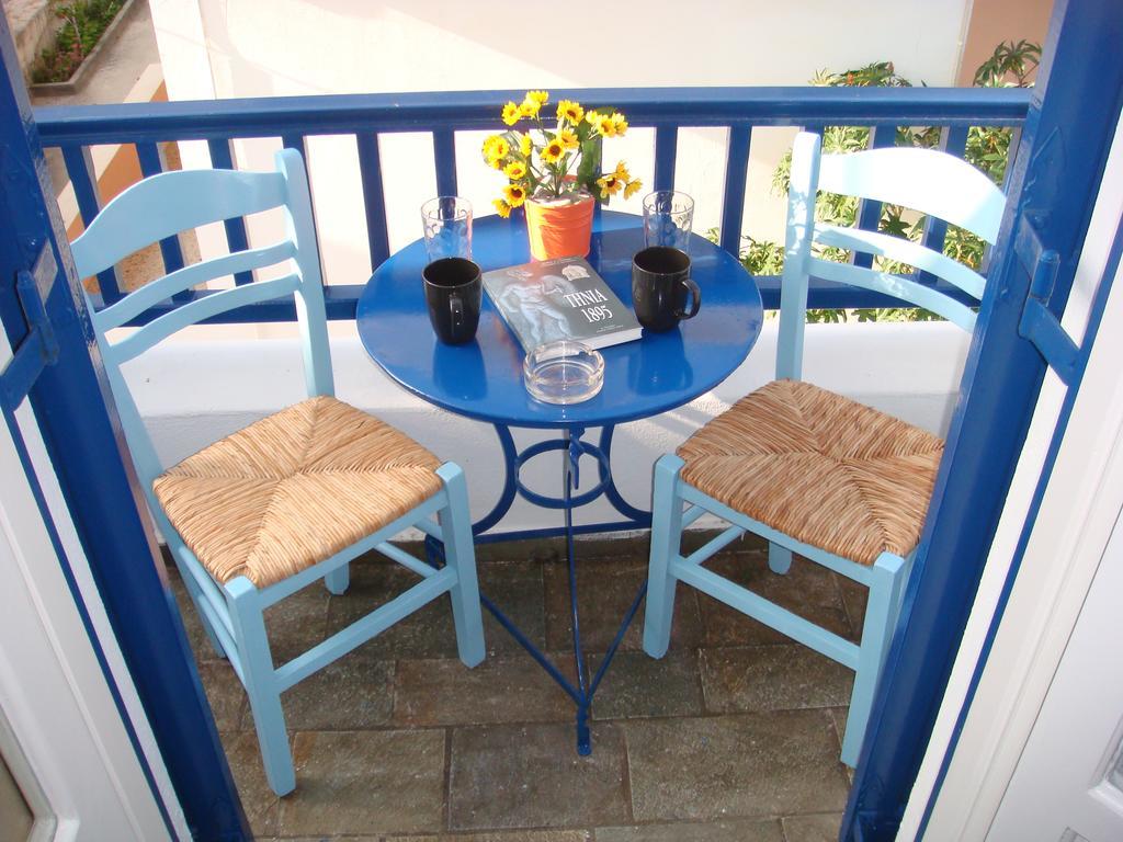 Boussetil Rooms Capanmat Tinos Ngoại thất bức ảnh