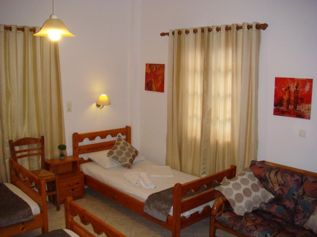 Boussetil Rooms Capanmat Tinos Ngoại thất bức ảnh