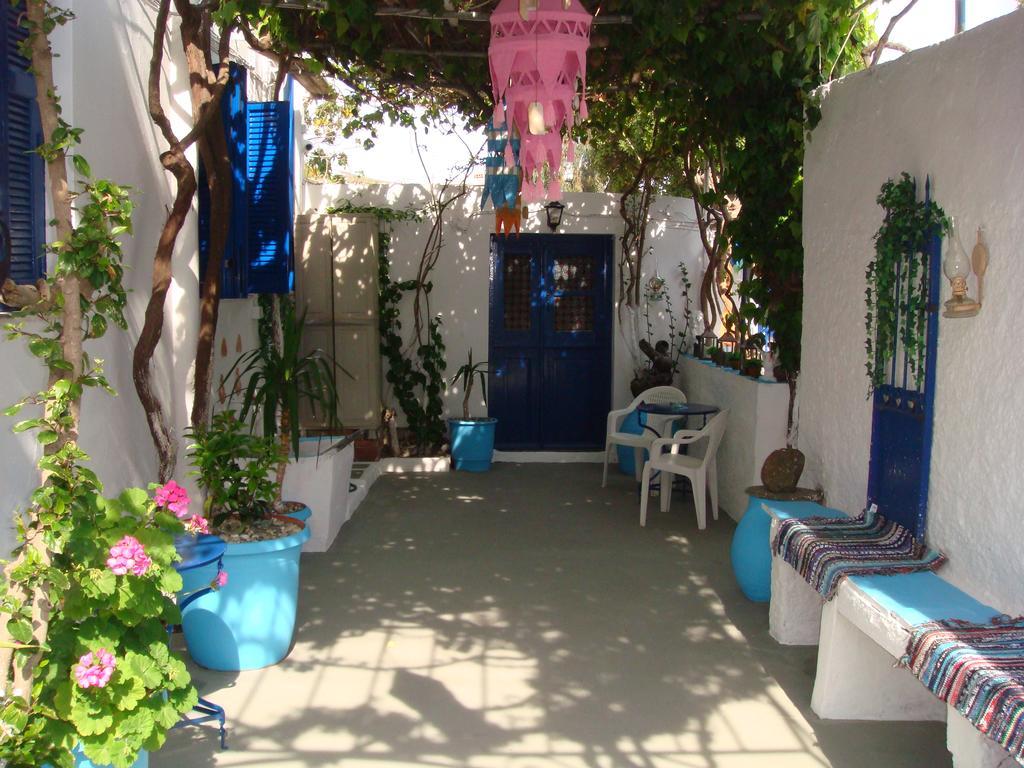 Boussetil Rooms Capanmat Tinos Ngoại thất bức ảnh