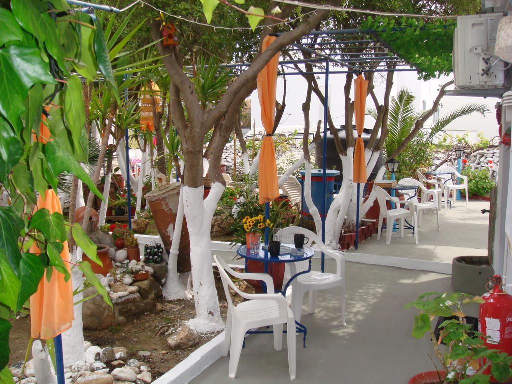 Boussetil Rooms Capanmat Tinos Ngoại thất bức ảnh